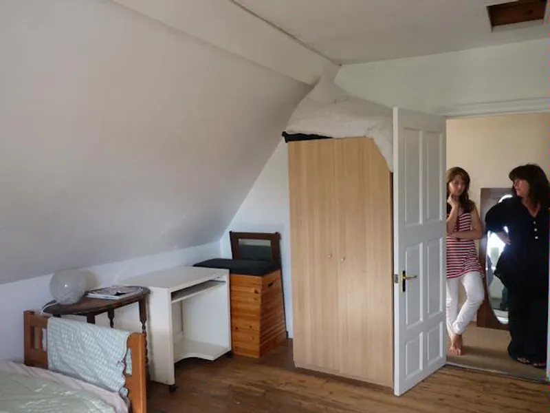 Bedroom - child's at Film location W168 in Wales (photo 10)