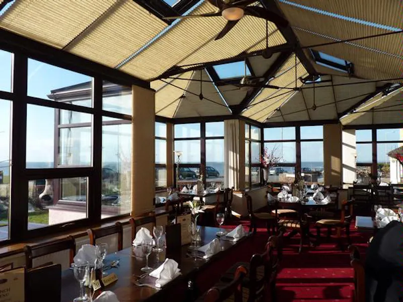 Conservatory at Film location W189 in Wales (photo 10)