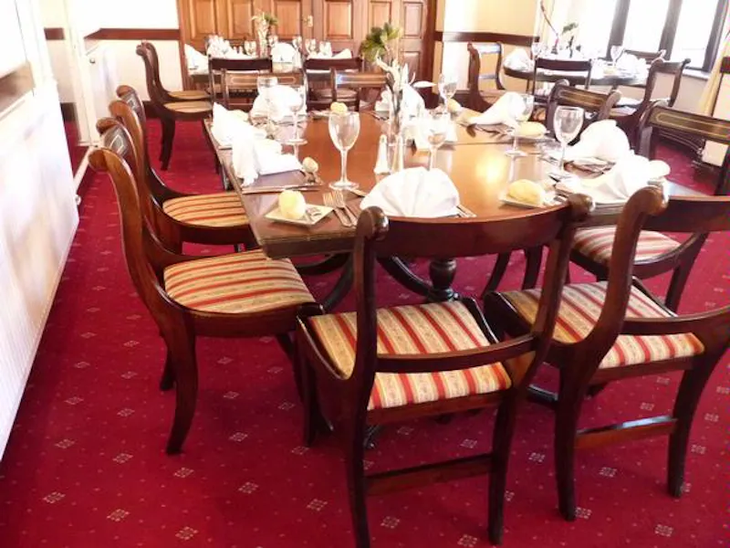 Dining room at Film location W189 in Wales (photo 11)