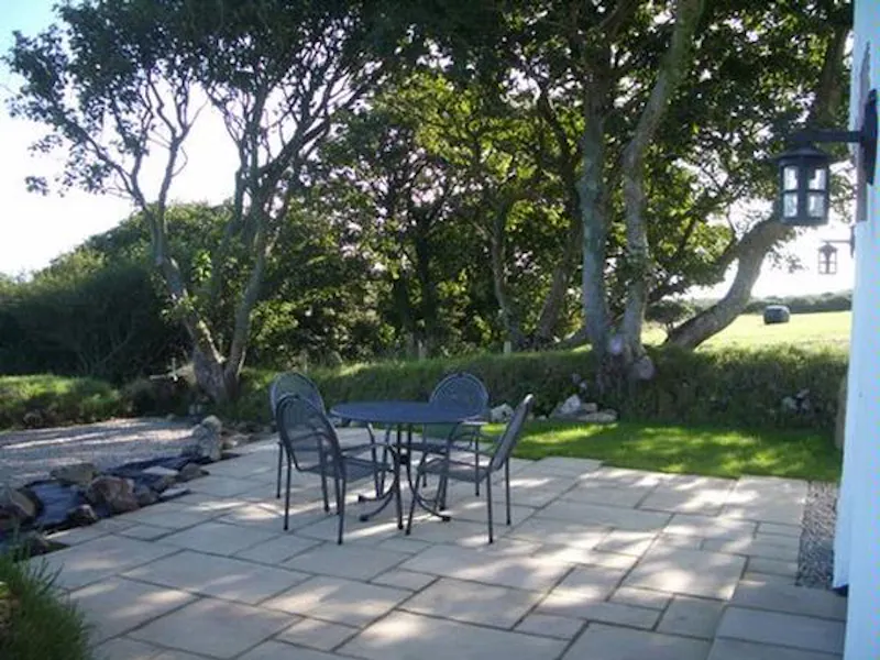 Terrace/Patio at Film location W205 in Wales (photo 13)