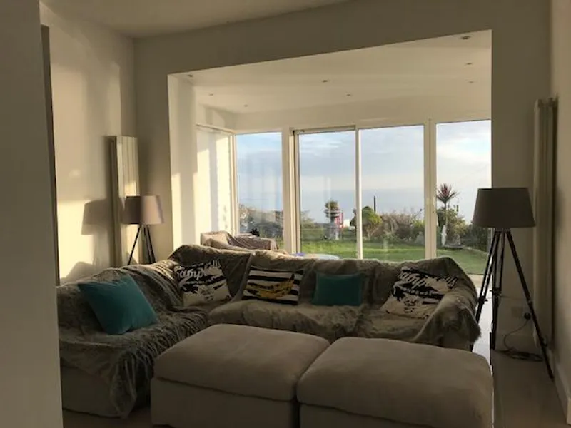 Contemporary Langland house, W208 (photo 9)