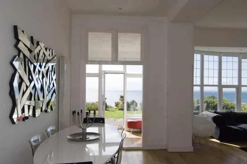 Contemporary Langland house, W208 (photo 11)