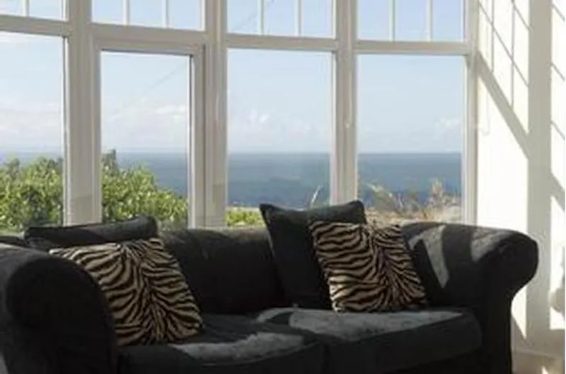 Contemporary Langland house, W208 (photo 17)