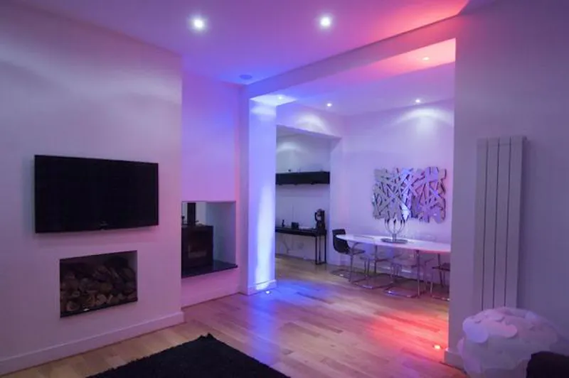 Contemporary Langland house, W208 (photo 35)
