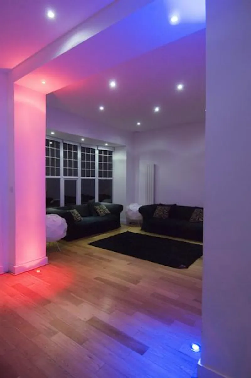 Contemporary Langland house, W208 (photo 36)
