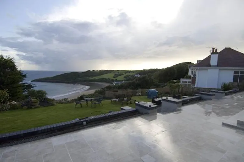 Luxurious Langland villa, W209 (photo 39)