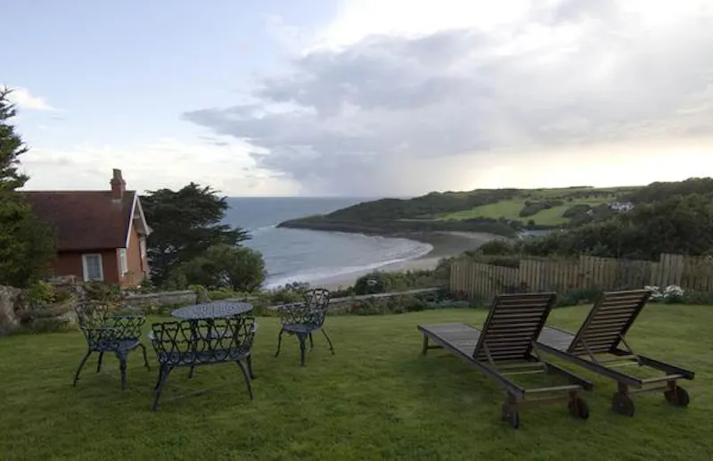 Luxurious Langland villa, W209 (photo 40)