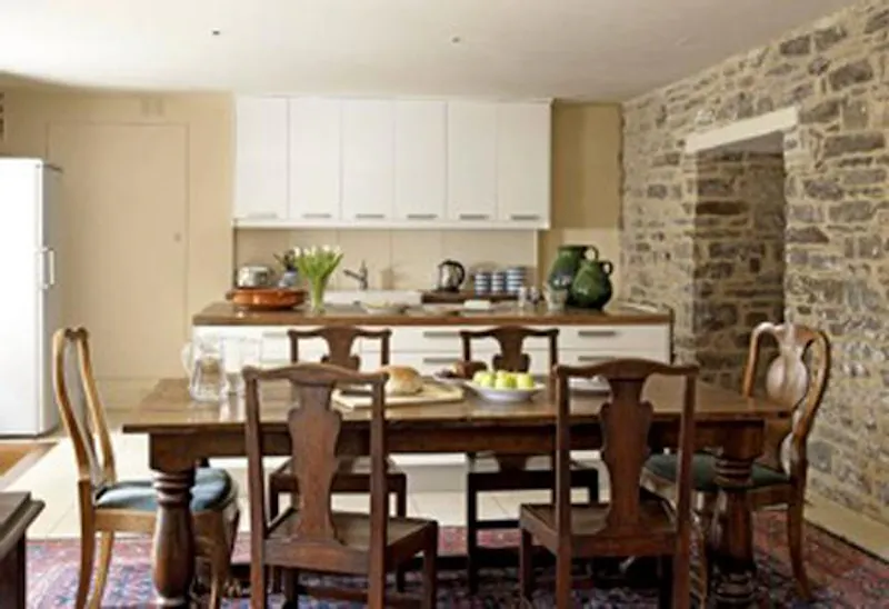 Exposed brick at Georgian country house Wales, W214 (photo 18)