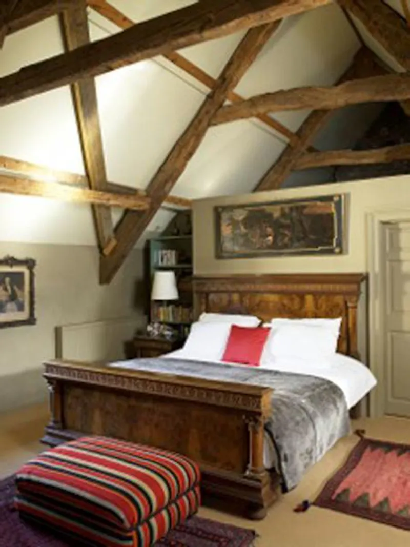 Beams at Georgian country house Wales, W214 (photo 24)