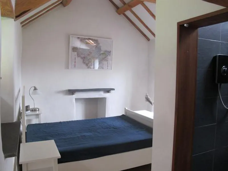 Bedroom at Film location C854 in Wales (photo 6)