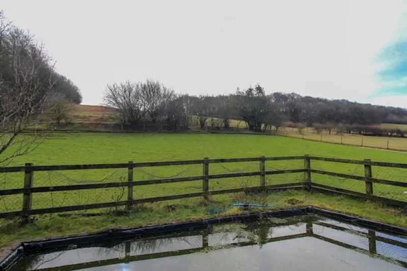Film location D2247 in Wales (photo 24)