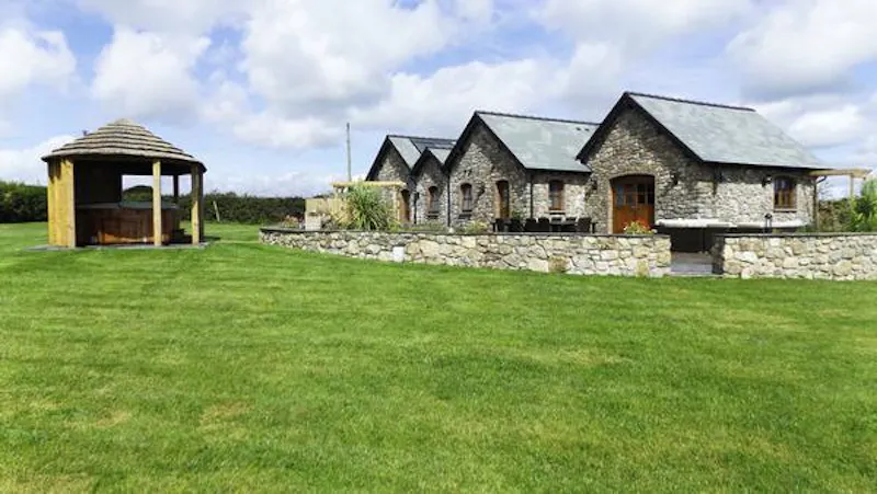 Film location C871 in Wales (photo 2)