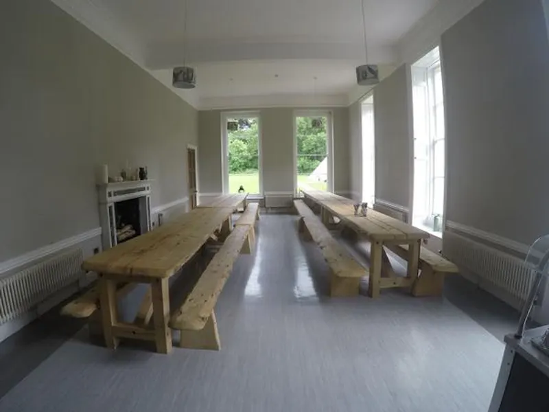 Dining room at Film location A1415 in Wales (photo 15)