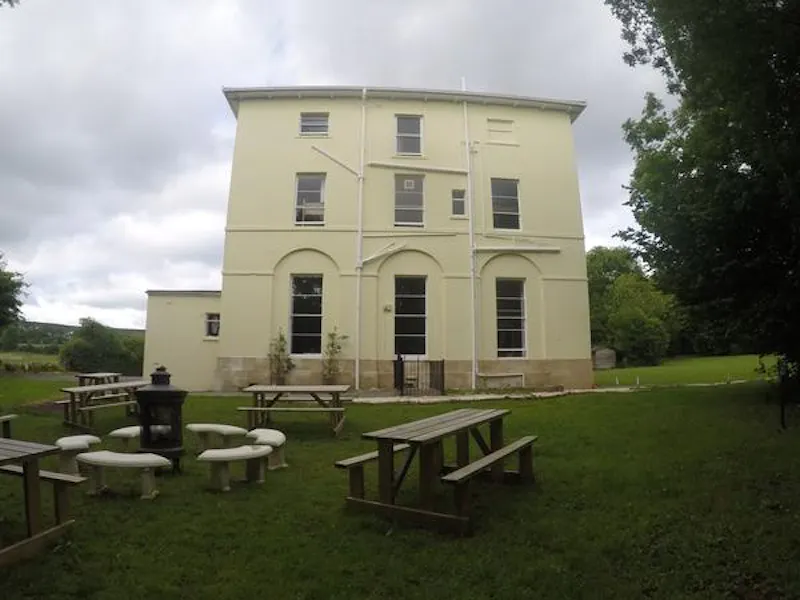 Film location A1415 in Wales (photo 85)