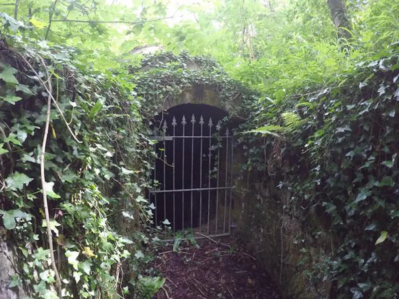 Film location A1415 in Wales (photo 106)