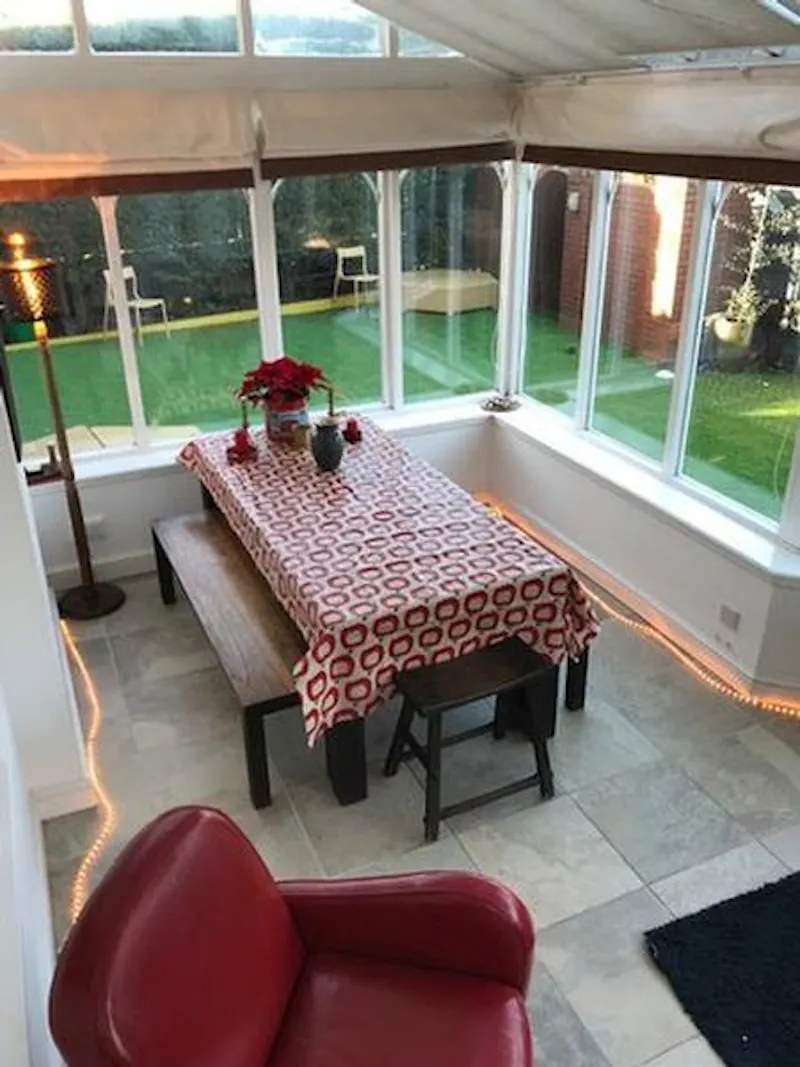 Conservatory at Film location E449 in Wales (photo 16)
