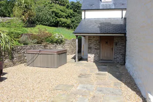 Film location, L687