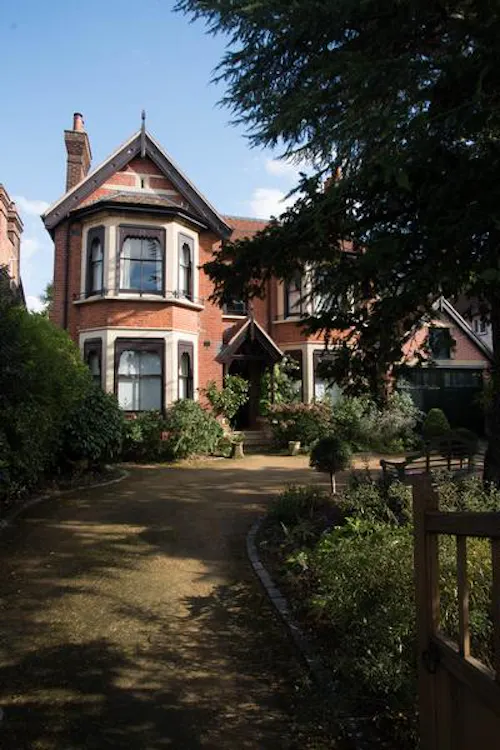 Redbrick Streatham Home, B1839