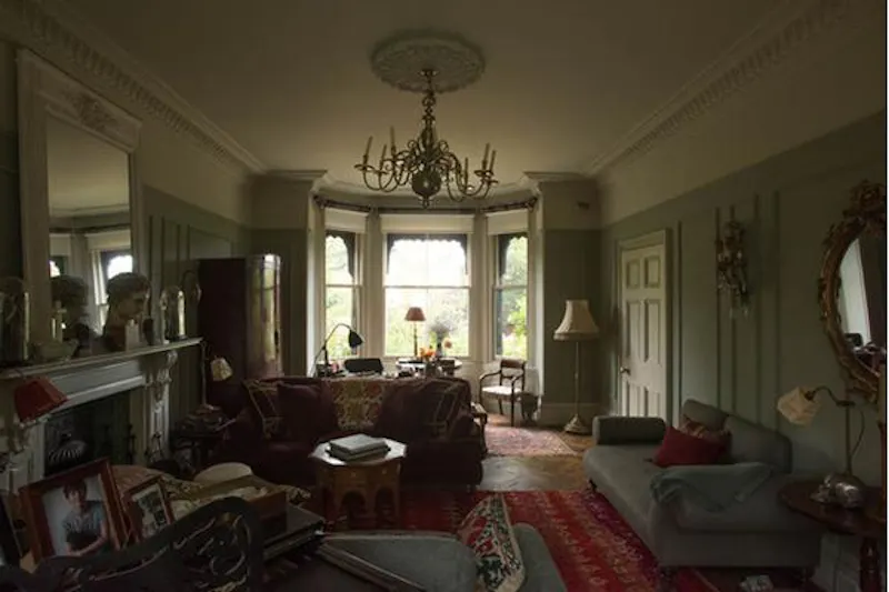 Living Room at Redbrick Streatham Home, B1839 (photo 5)