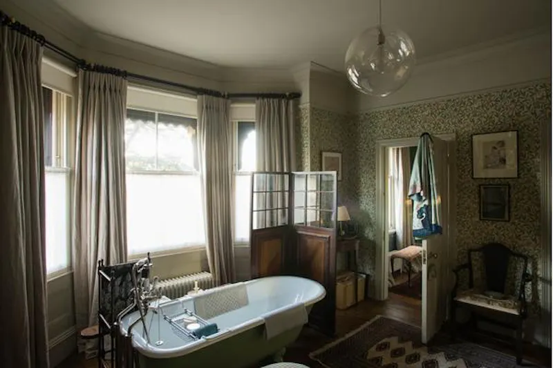 Bathroom at Redbrick Streatham Home, B1839 (photo 15)