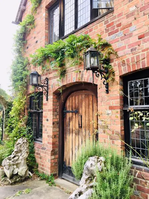 Reigate Farm Estate , L702