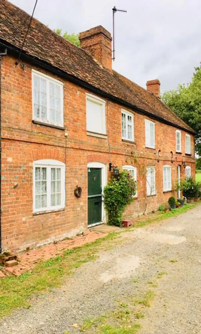 Reigate Farm Estate , L702 (photo 7)