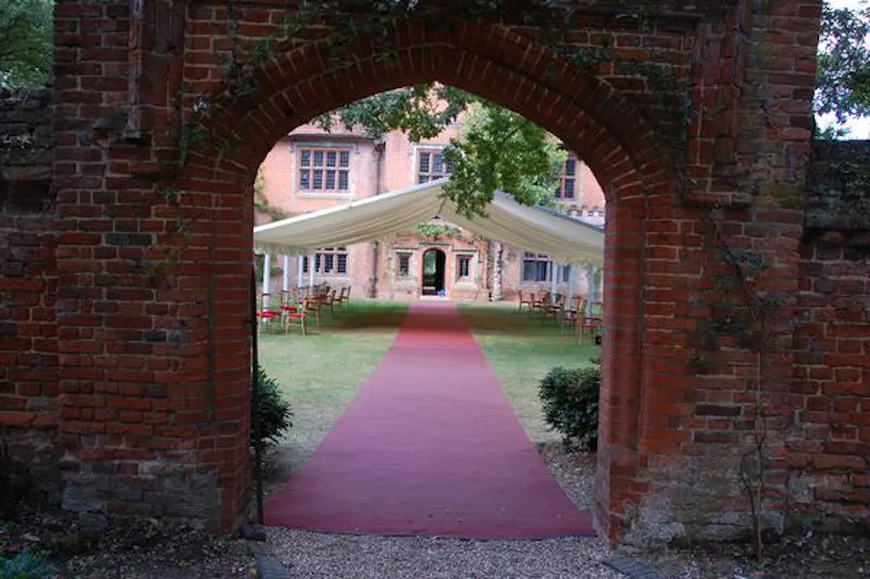 Burnham Tudor manor , M334 (photo 13)