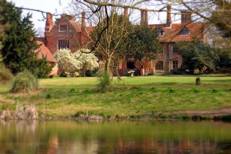 Burnham Tudor manor , M334 (photo 42)