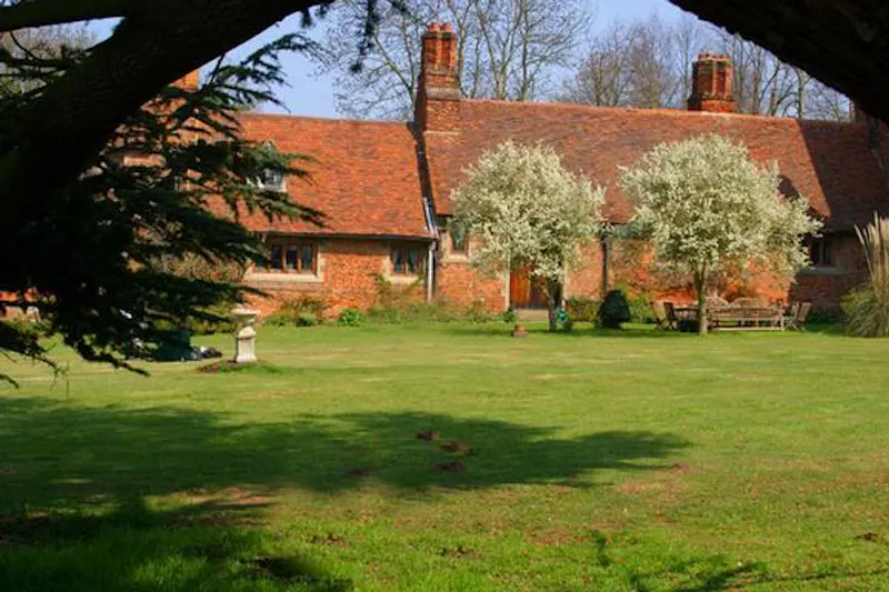 Burnham Tudor manor , M334 (photo 54)