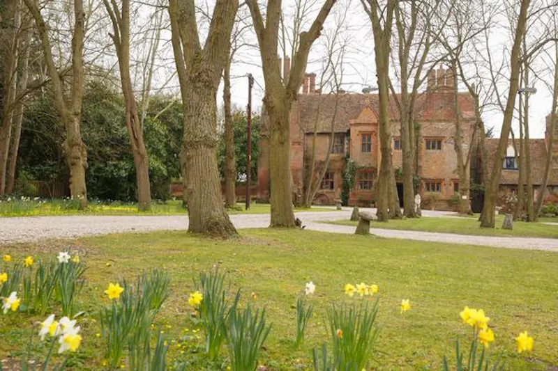 Burnham Tudor manor , M334 (photo 57)