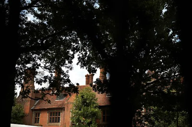 Burnham Tudor manor , M334 (photo 60)