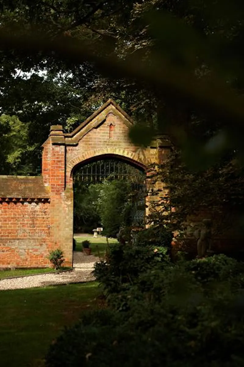 Burnham Tudor manor , M334 (photo 61)