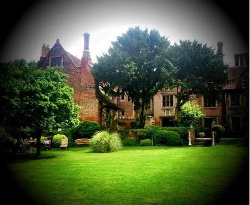 Burnham Tudor manor , M334 (photo 74)