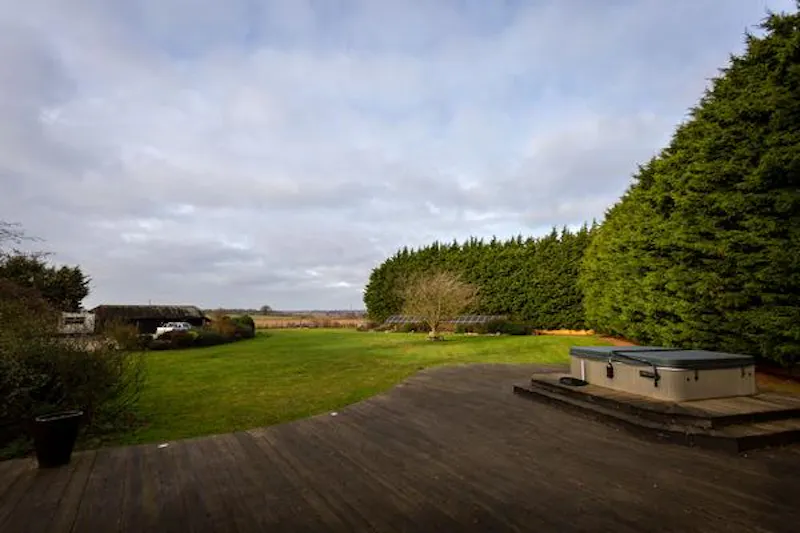 Film location CH112 in Essex (photo 90)