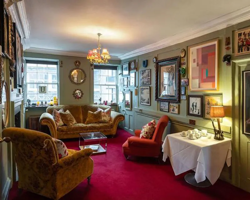 Film location R836 in London (photo 8)