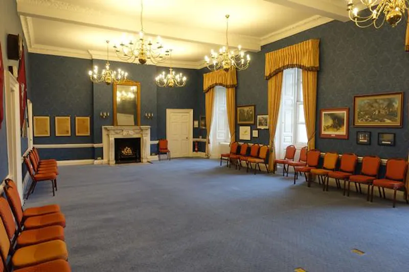 Ballroom at Rickmansworth Palladian mansion, G310 (photo 16)