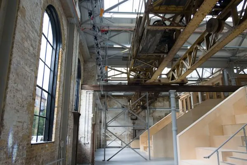 Isle of Dogs gallery , N477 (photo 10)