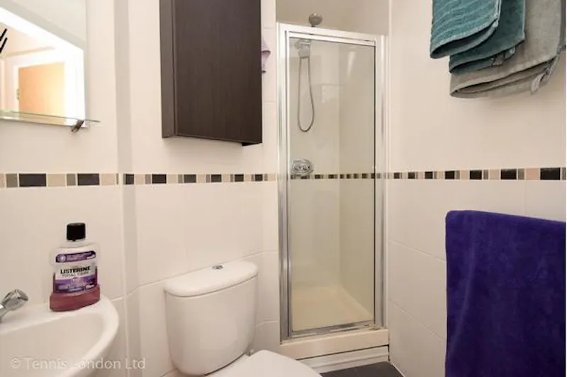 Bathroom at Southfields apartment, F1197 (photo 5)
