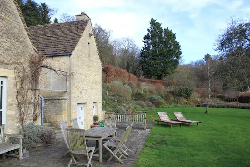 Film location A1525 in Wiltshire (photo 74)