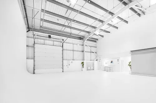 Woolwich drive-in studio, N478