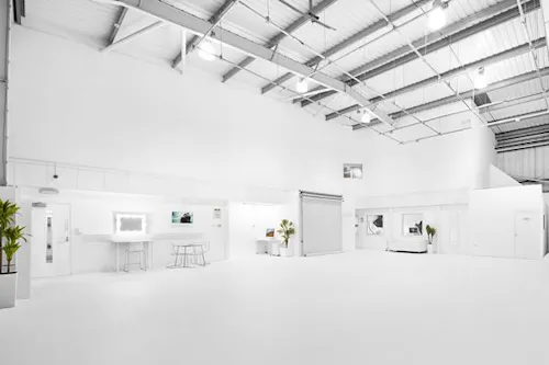Woolwich drive-in studio, N478