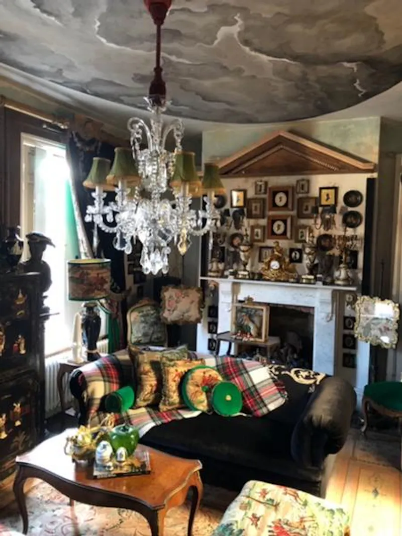Fireplace at Film location E475 in Wales (photo 9)