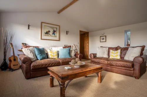Brinkworth stable conversion, L710