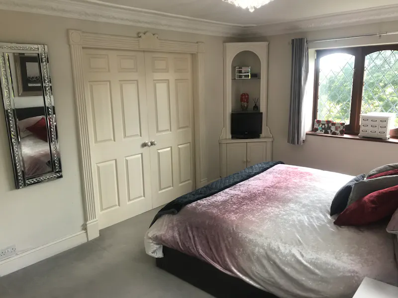 Bedroom at Essendon Edwardian cottage, E477 (photo 23)