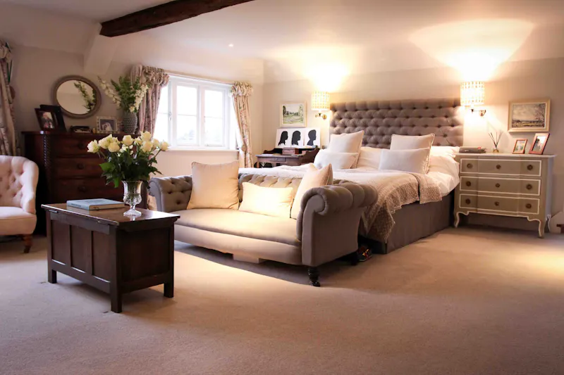 Bedroom at Choosey Farm, North Warnborough, L714 (photo 16)