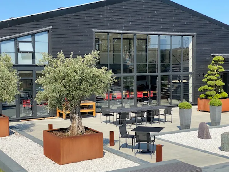 Terrace/Patio at Striking modern Sevenoaks barn, K452 (photo 21)