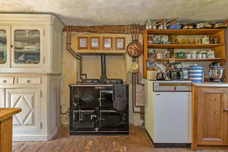 Aga at The Dower House, Aylesbury, C165 (photo 6)