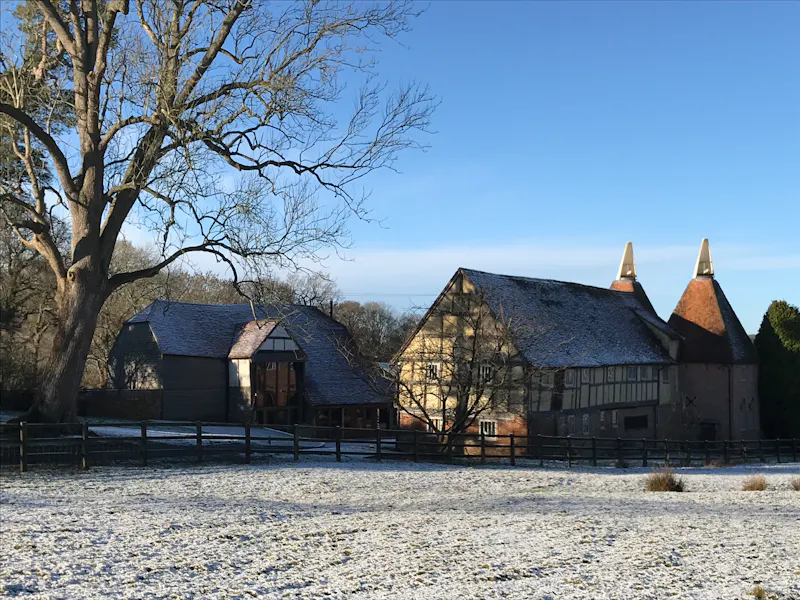 Benenden threshing barn venue, L715 (photo 14)