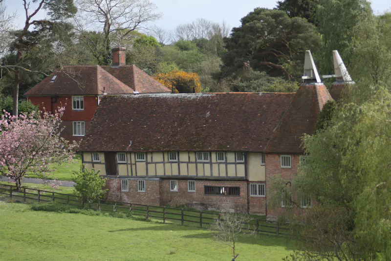 Benenden threshing barn venue, L715 (photo 15)