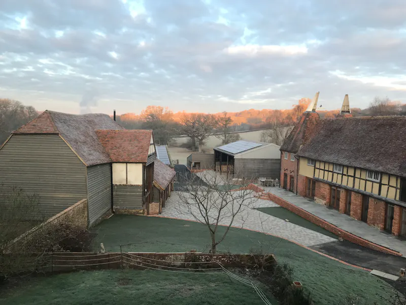 Benenden threshing barn venue, L715 (photo 28)